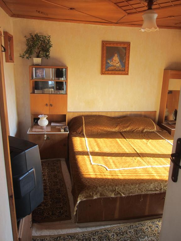 Diana Guesthouse Veliko Tarnovo Buitenkant foto